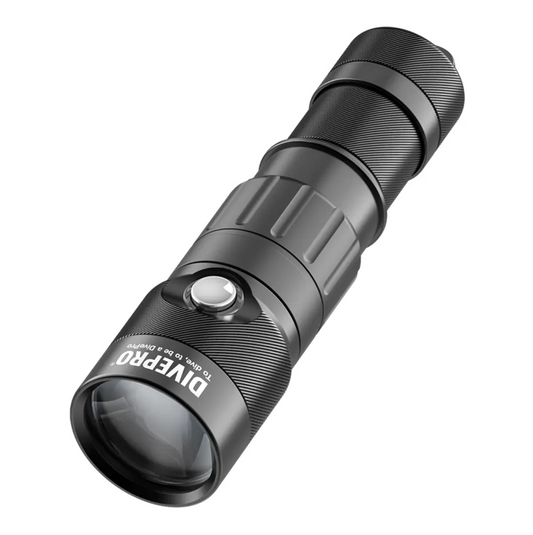 DivePro S17 Handheld Primary LED Light @ 1700 Lumens